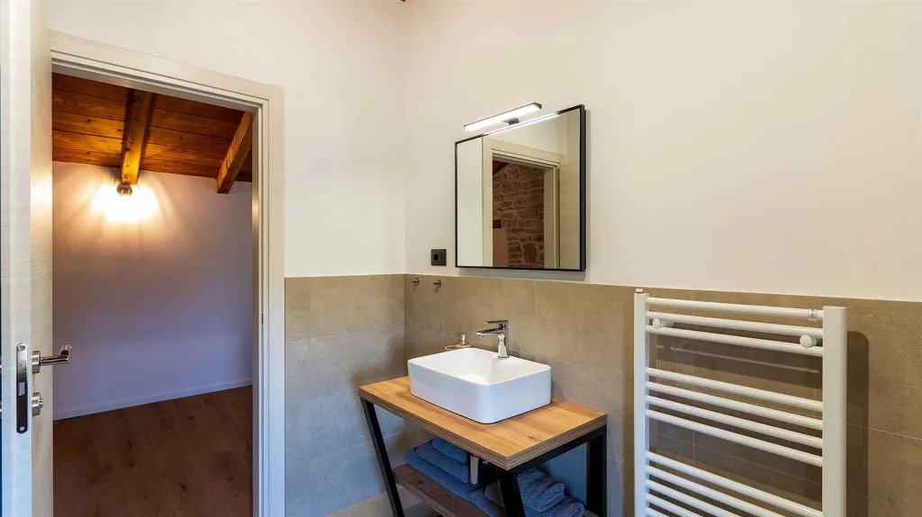 Renovated 4-Bedroom Villa in Pazin