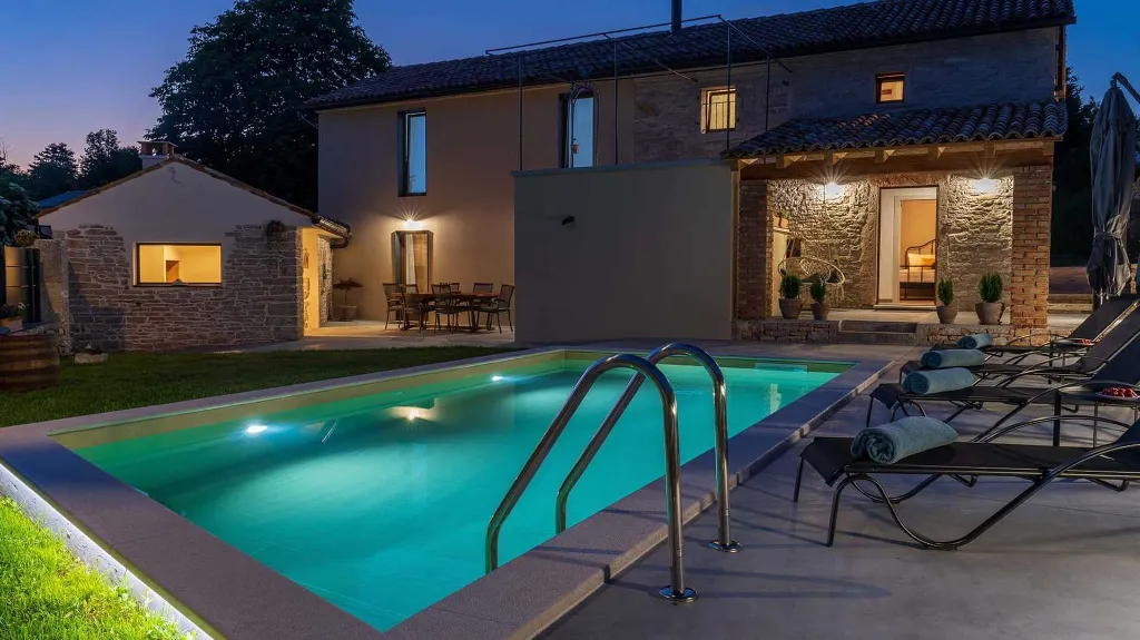 Renovated 4-Bedroom Villa in Pazin
