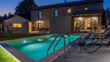 Renovated 4-Bedroom Villa in Pazin