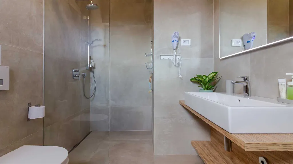 Villa in Svetvinčenat for Up to 10 Guests