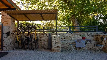 Villa in Svetvinčenat for Up to 10 Guests