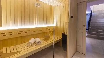 Villa in Svetvinčenat for Up to 10 Guests