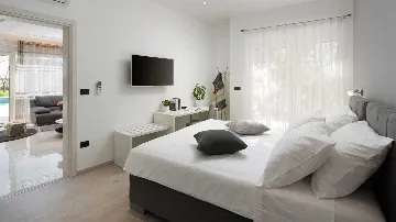 4-Bedroom Villa in Premantura for up to 8 Guests