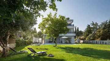 4-Bedroom Villa in Premantura for up to 8 Guests