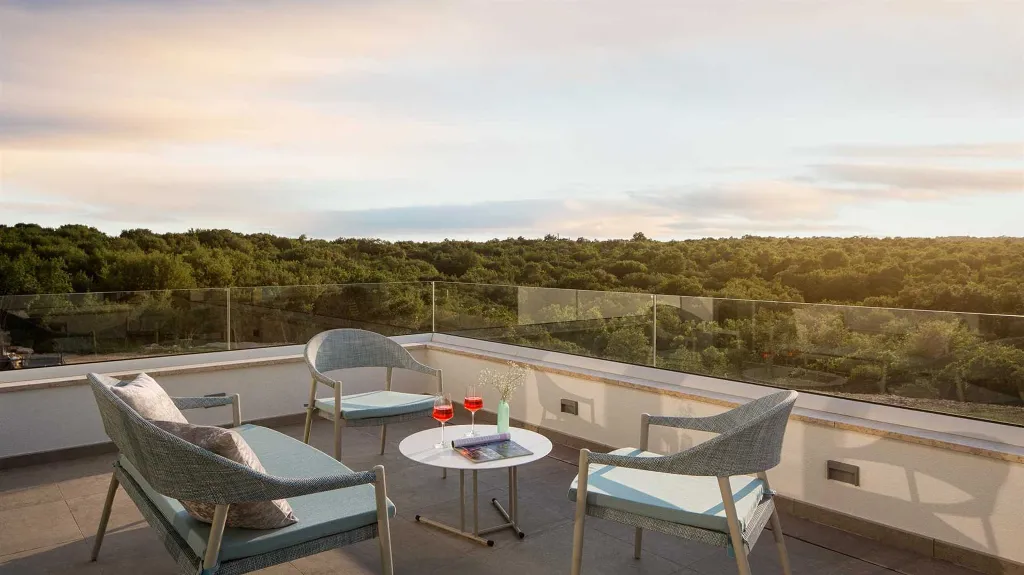 Bale 3-Bedroom Villa with Pool for 6 Guests