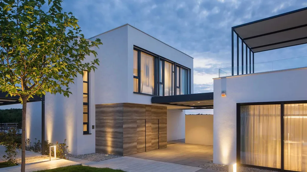 Bale 3-Bedroom Villa with Pool for 6 Guests