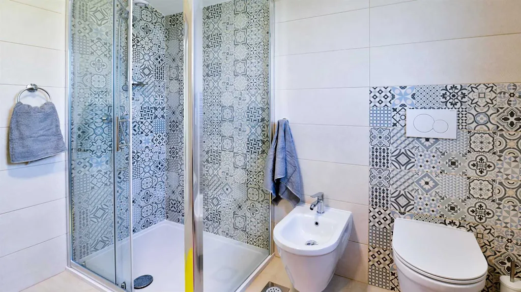 Umag Traditional-Style Villa with Pool for 6 Guests
