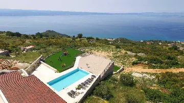 Podstrana Villa for up to 20 Guests near Split