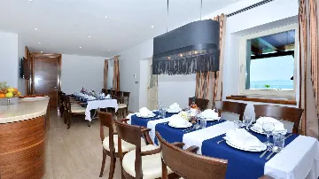 Podstrana Villa for up to 20 Guests near Split