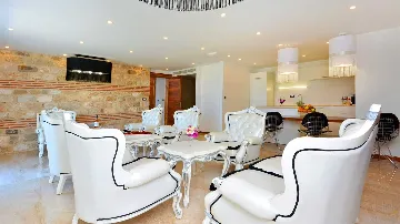 Podstrana Villa for up to 20 Guests near Split