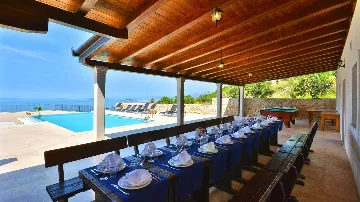 Podstrana Villa for up to 20 Guests near Split