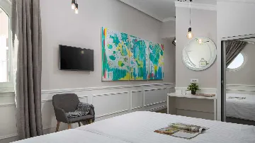 Secluded 6-Bedroom Villa in Butkovići, Istria