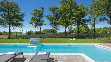 Secluded 6-Bedroom Villa in Butkovići, Istria