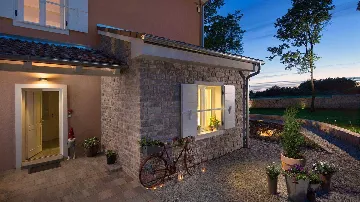Secluded 6-Bedroom Villa in Butkovići, Istria