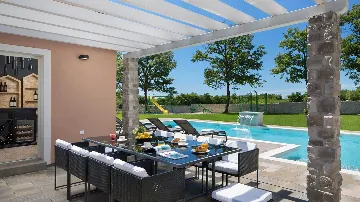 Secluded 6-Bedroom Villa in Butkovići, Istria