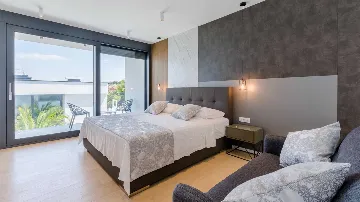 Modern Villa in Sutivan for Up to 8 Guests