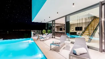 Modern Villa in Sutivan for Up to 8 Guests