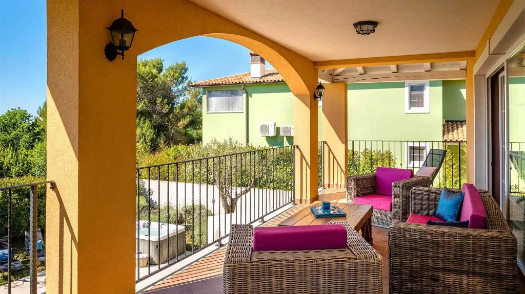 Modern Krnica Villa with Swimming Pool for Up to 10