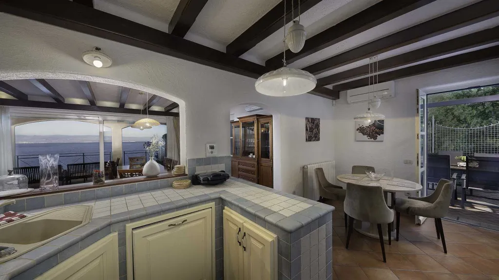 5-Bedroom Villa with Heated Pool, Mošćenička Draga