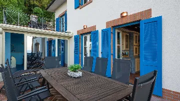 5-Bedroom Villa with Heated Pool, Mošćenička Draga