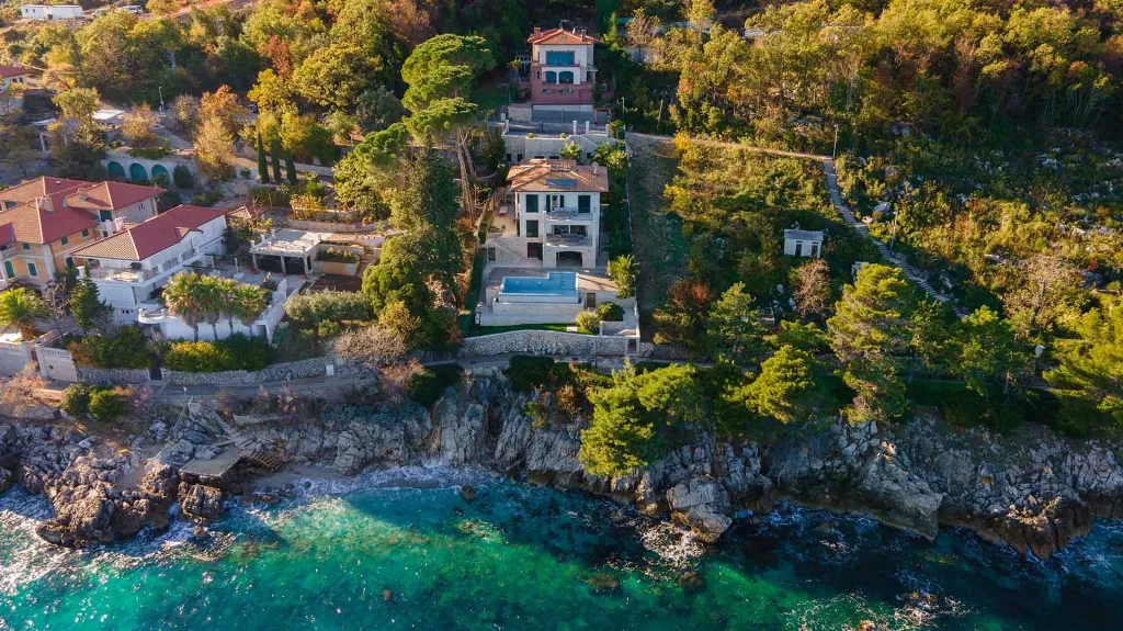 5-Bedroom Villa with Heated Pool, Mošćenička Draga