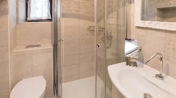 Villa with Views in Merišće for 10 Guests