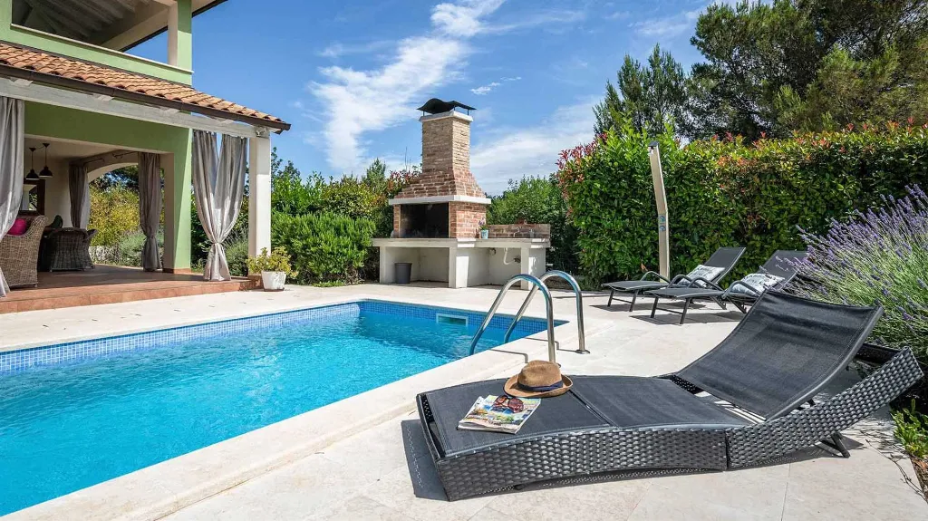 Villa with Pool in Krnica (3 Bedrooms, Sleeps 8)