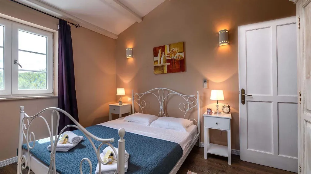 Villa with Pool in Krnica (3 Bedrooms, Sleeps 8)