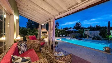 Villa with Pool in Krnica (3 Bedrooms, Sleeps 8)