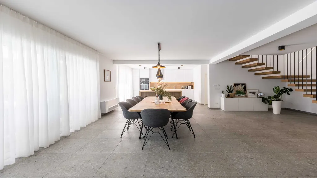 4-Bedroom Villa in Zaton, Croatia (Sleeps 10)