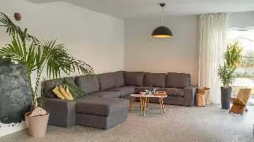 4-Bedroom Villa in Zaton, Croatia (Sleeps 10)