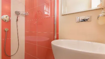 Stone Villa with Pool in Marčana for up to 8