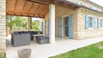 Stone Villa with Pool in Marčana for up to 8