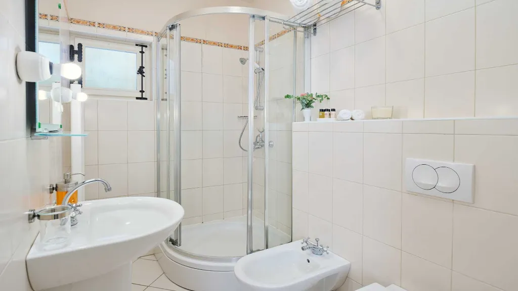 Beachfront Villa with Pool in Supetar (Sleeps 12)