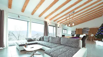 Katuni 4-Bedroom Villa with Swimming Pool