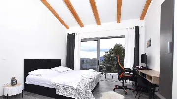 Katuni 4-Bedroom Villa with Swimming Pool