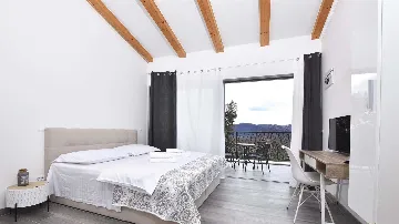 Katuni 4-Bedroom Villa with Swimming Pool