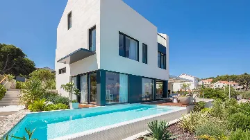 Modern Poolside Villa in Sutivan for Up to 8