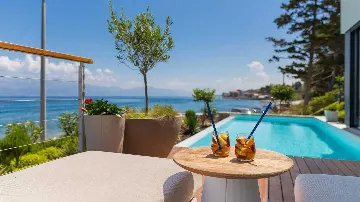 Modern Poolside Villa in Sutivan for Up to 8