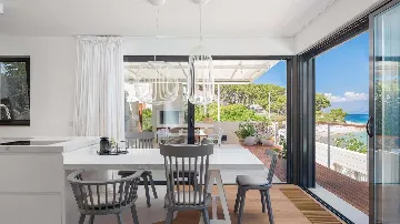 Modern Poolside Villa in Sutivan for Up to 8