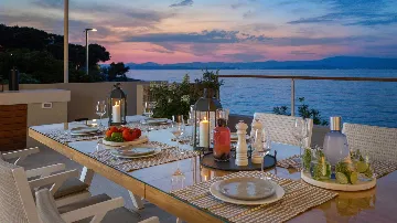 Modern Poolside Villa in Sutivan for Up to 8