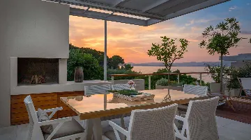 Villa in Sutivan for up to 8 guests