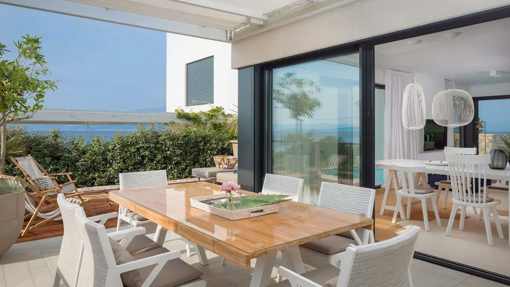 Villa in Sutivan for up to 8 guests