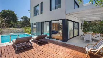 Villa in Sutivan for up to 8 guests