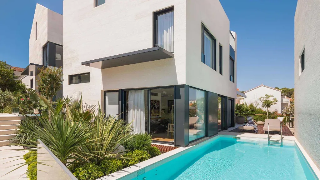 Villa in Sutivan for up to 8 guests