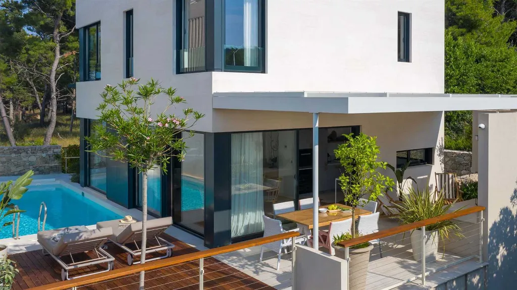 Sutivan Family Villa with Pool and Mediterranean Garden