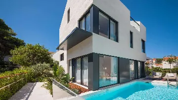 Sutivan Family Villa with Pool and Mediterranean Garden