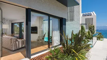 Sutivan Family Villa with Pool and Mediterranean Garden