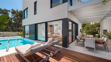 Sutivan Family Villa with Pool and Mediterranean Garden