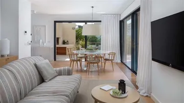 Sutivan Villa Complex with Private Pools